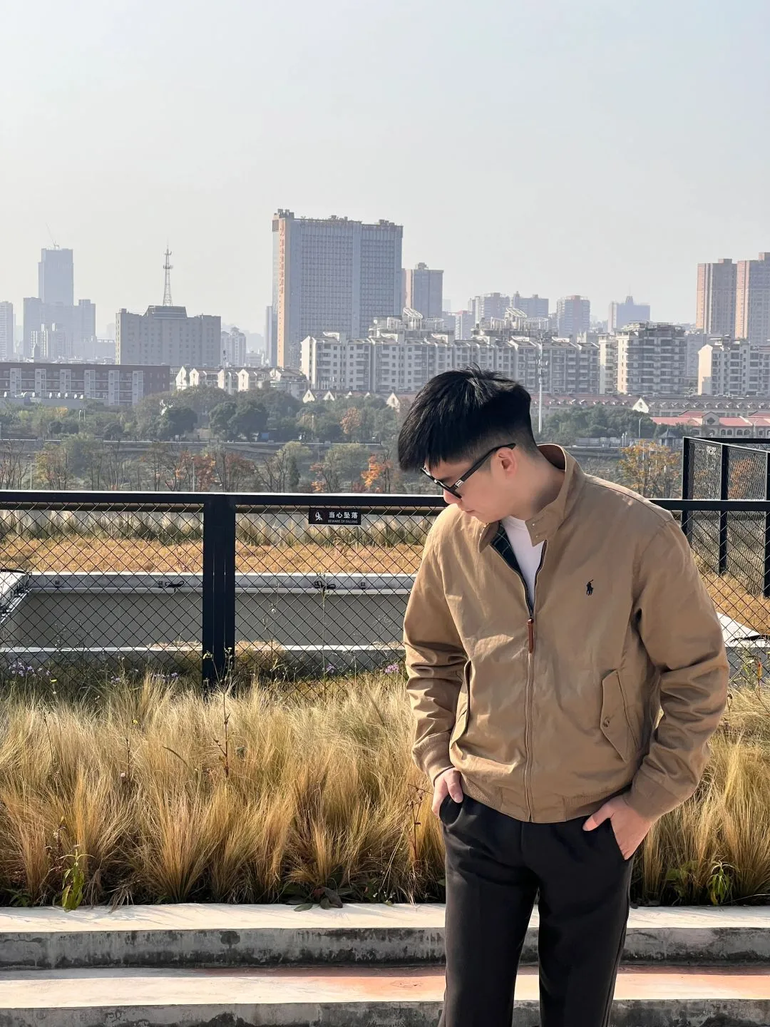 25024 #Khaki